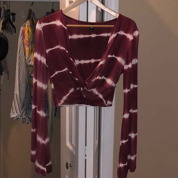 Sweater - Picture 1 of 2